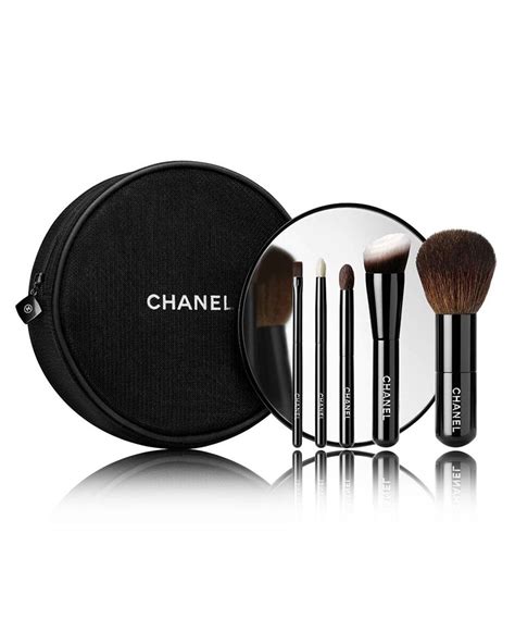 chanel mini makeup brush set.